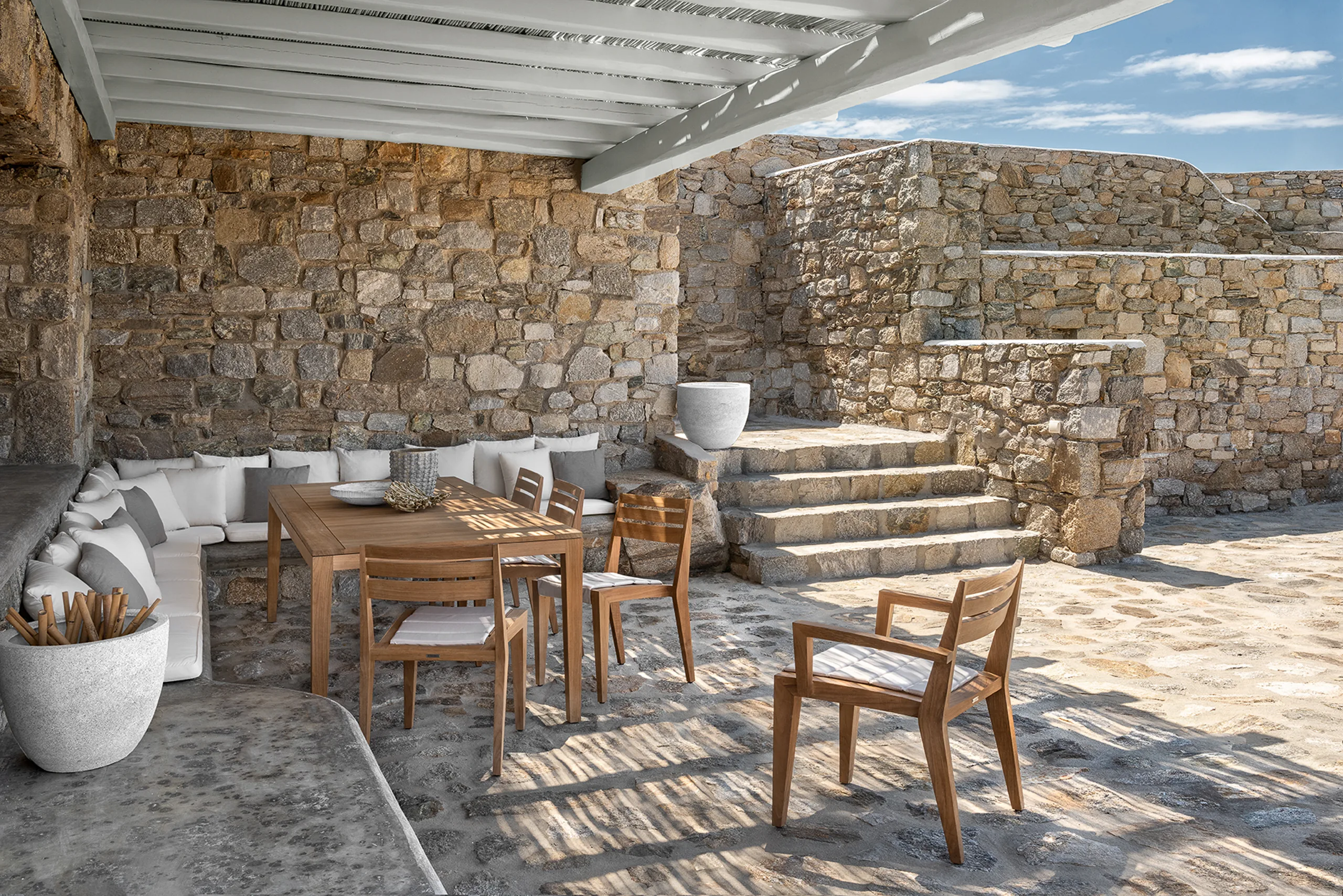 Ethimo — Mediterranean Outdoor Living