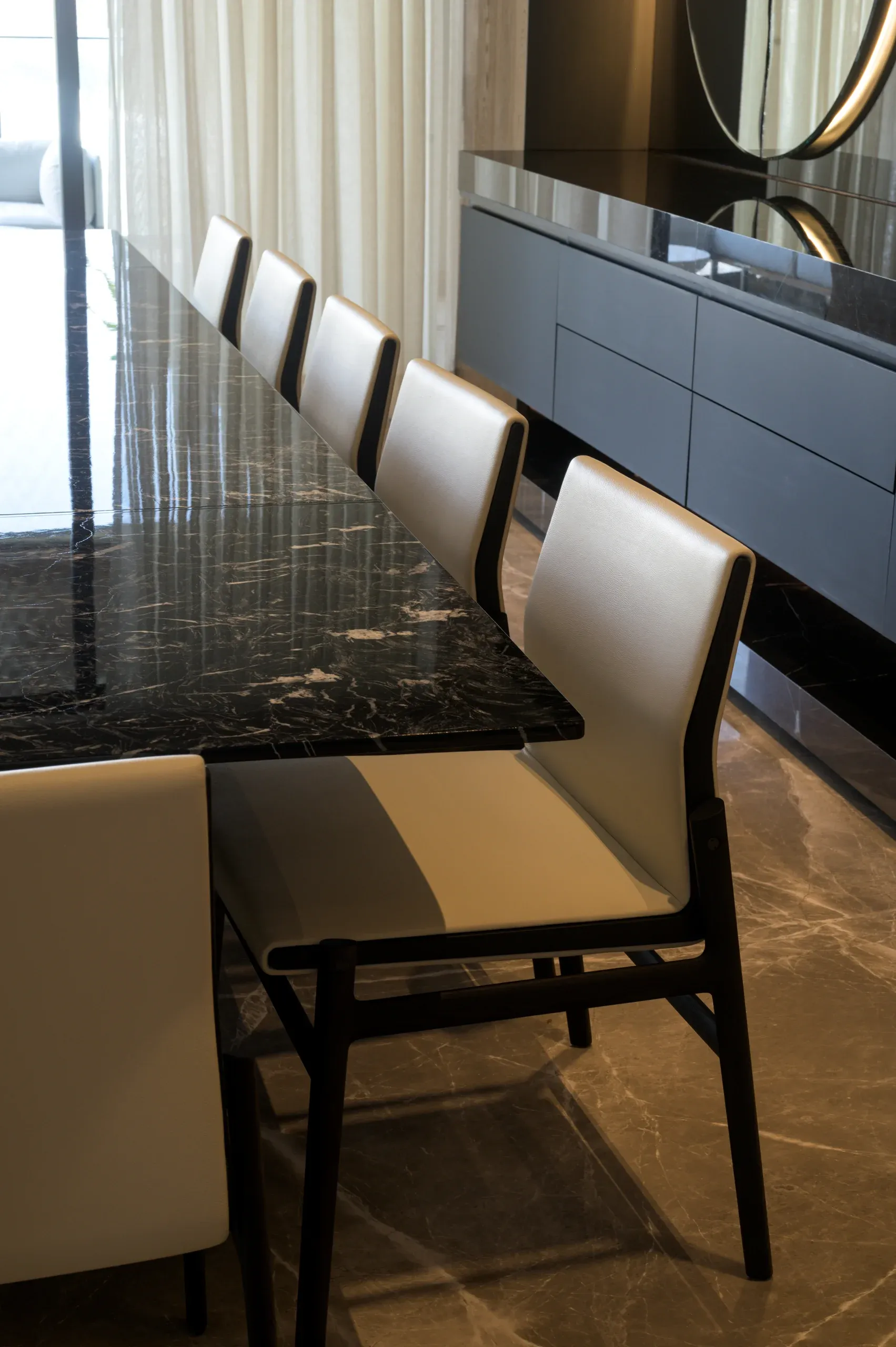 Showroom Etérea3 · Atelier — Detalle 1